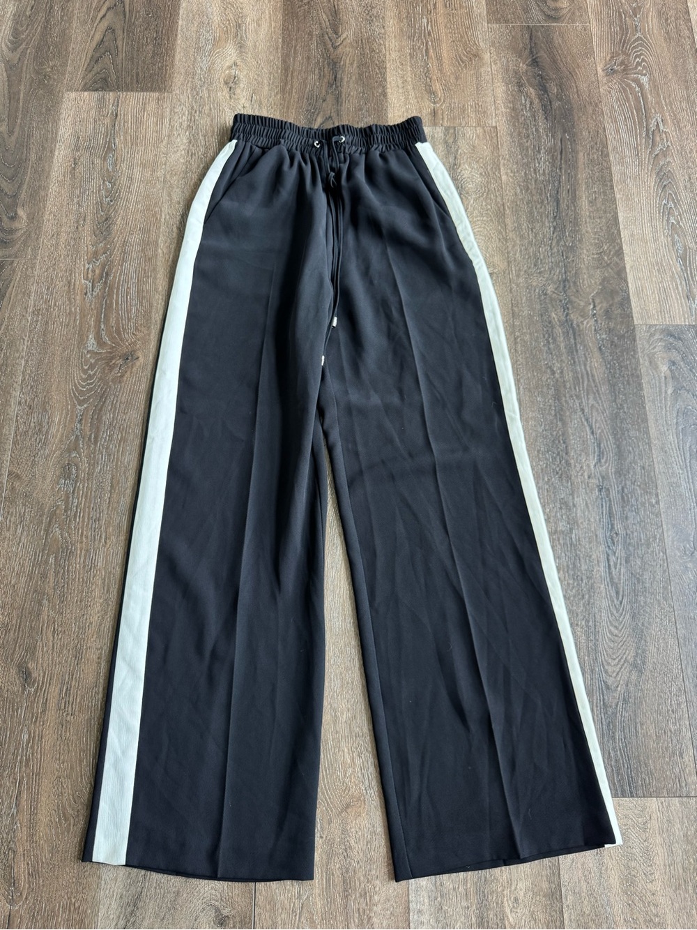 River Island Black with White Stripe Elastic Waist Trousers Size 6